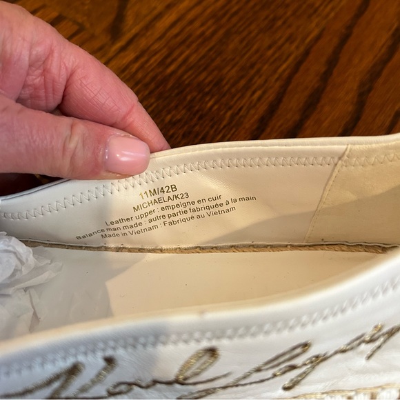 Karl Lagerfeld Michaela White Round Toe Slip-On Espadrilles | size 11 - Picture 6 of 8